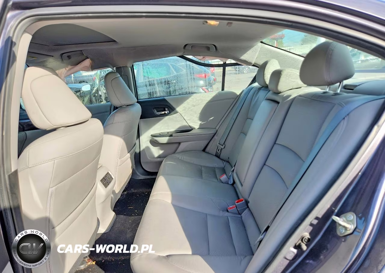 2016 Honda Accord Touring VIN:1HGCR3F97GA029446 - 10