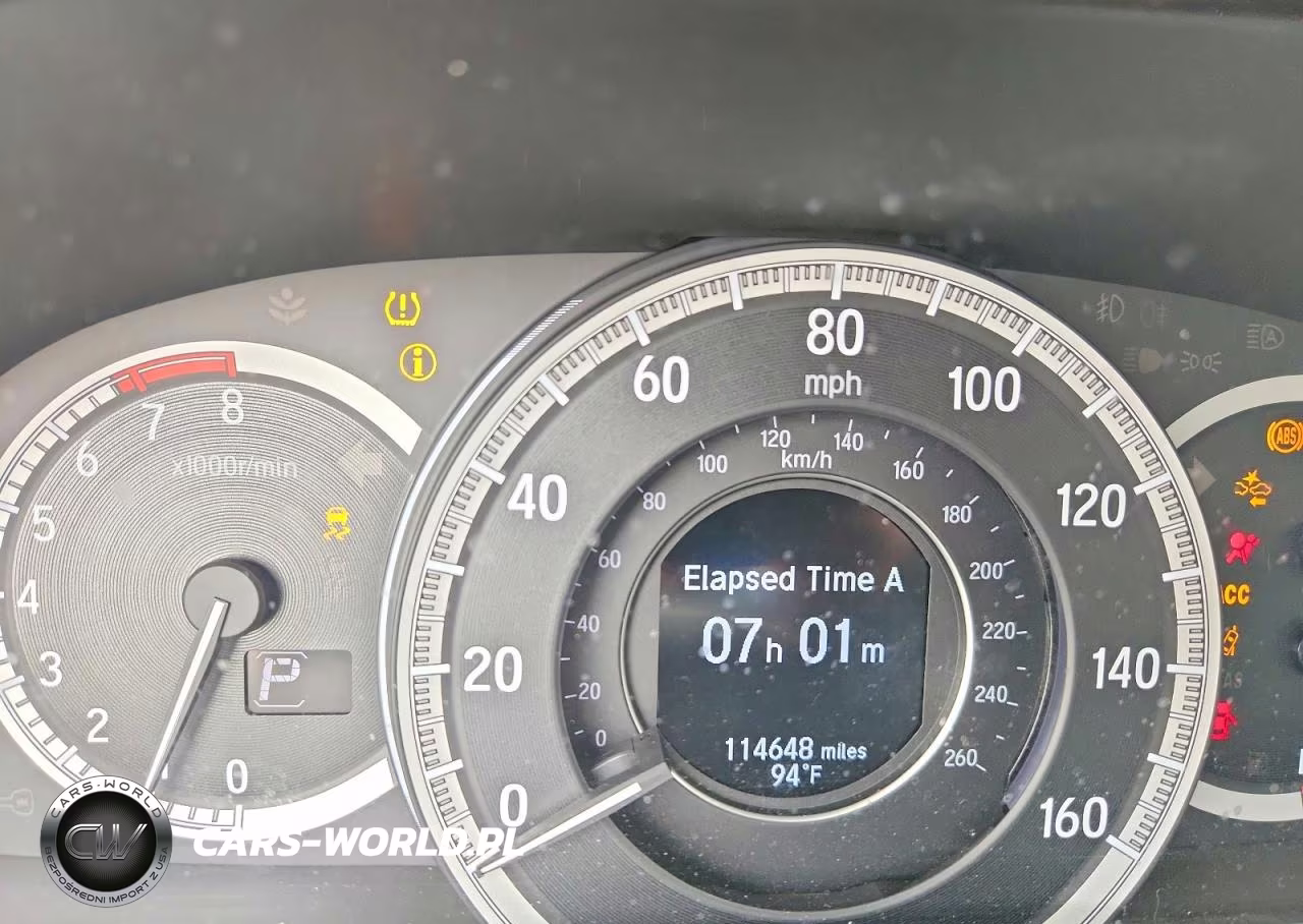 2016 Honda Accord Touring VIN:1HGCR3F97GA029446 - 9