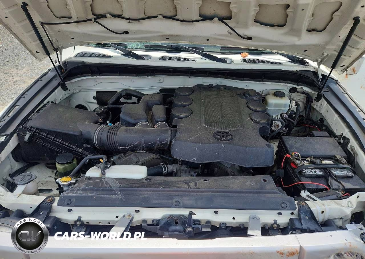 2011 Toyota Fj Cruiser Base VIN:JTEBU4BF9BK103183 - 12
