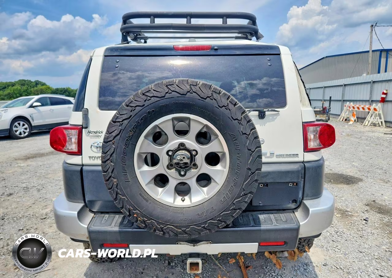 2011 Toyota Fj Cruiser Base VIN:JTEBU4BF9BK103183 - 6
