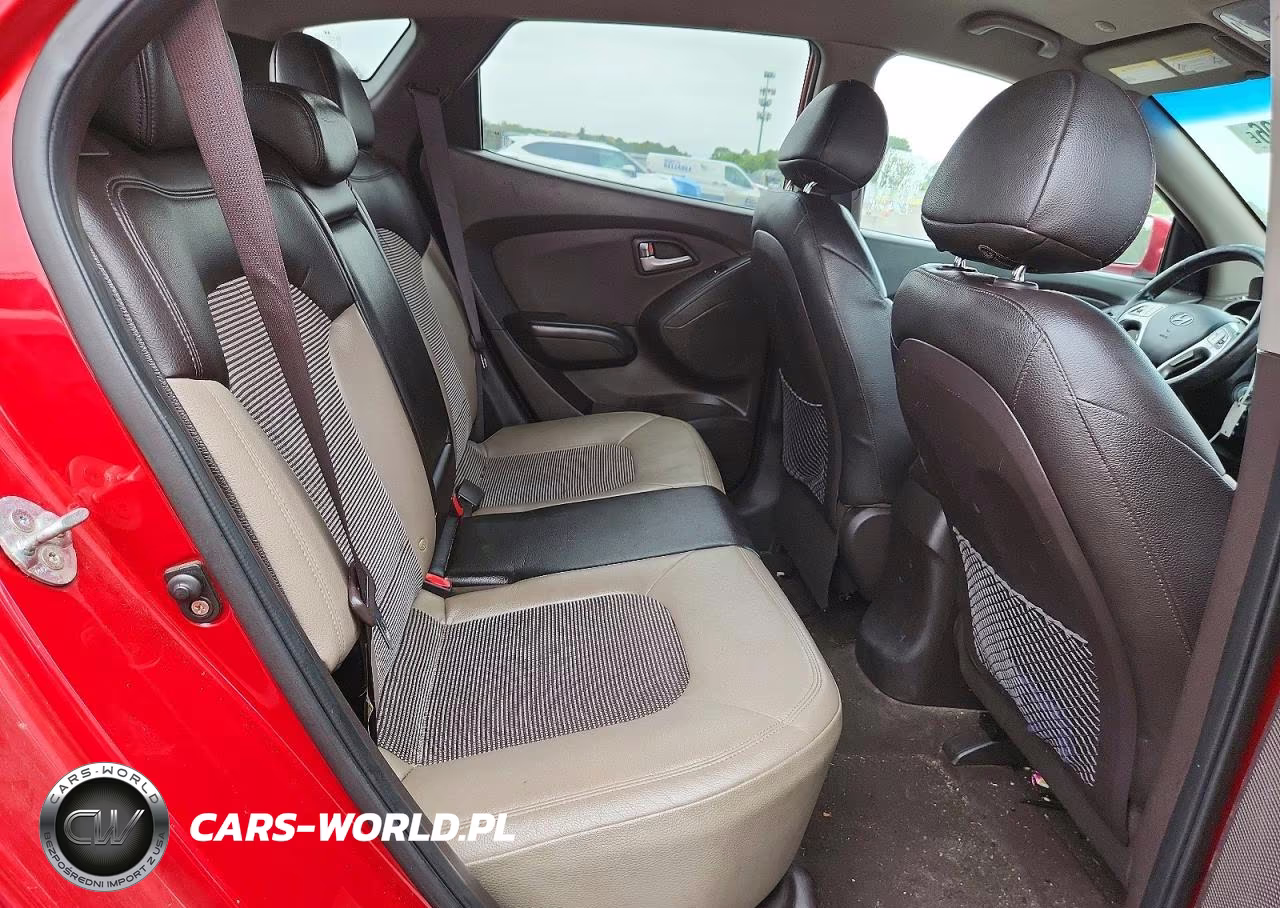 2011 Hyundai Tucson Gls VIN:KM8JU3AC8BU143093 - 11