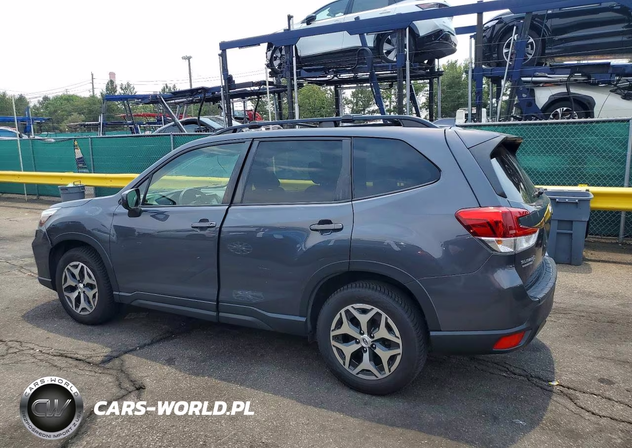 2021 Subaru Forester Premium VIN:JF2SKAJCXMH587060 - 2