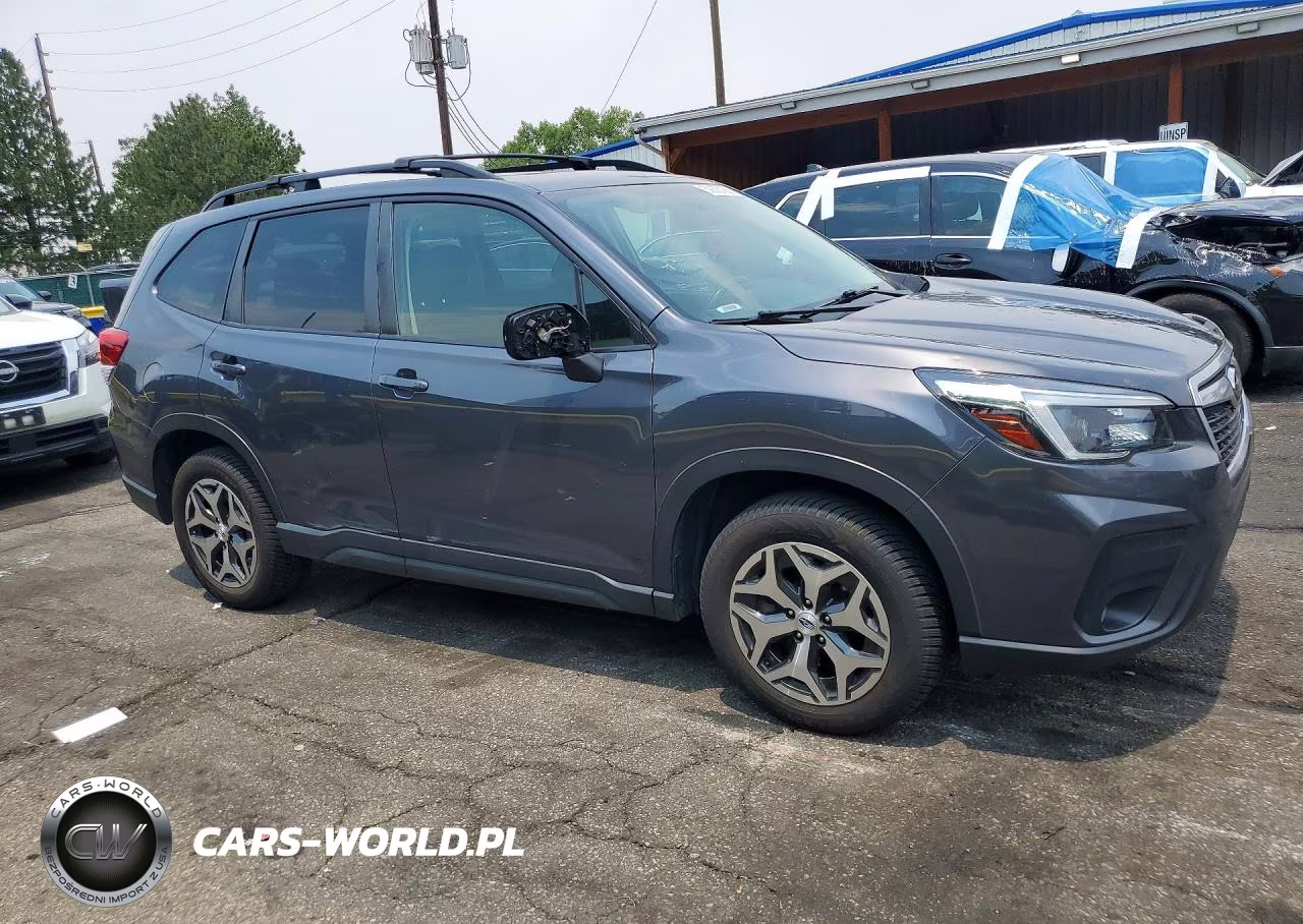 2021 Subaru Forester Premium VIN:JF2SKAJCXMH587060 - 4