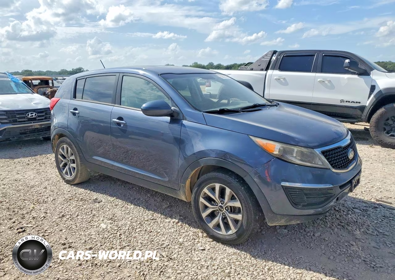 2015 Kia Sportage Lx VIN:KNDPB3AC6F7684121 - 4
