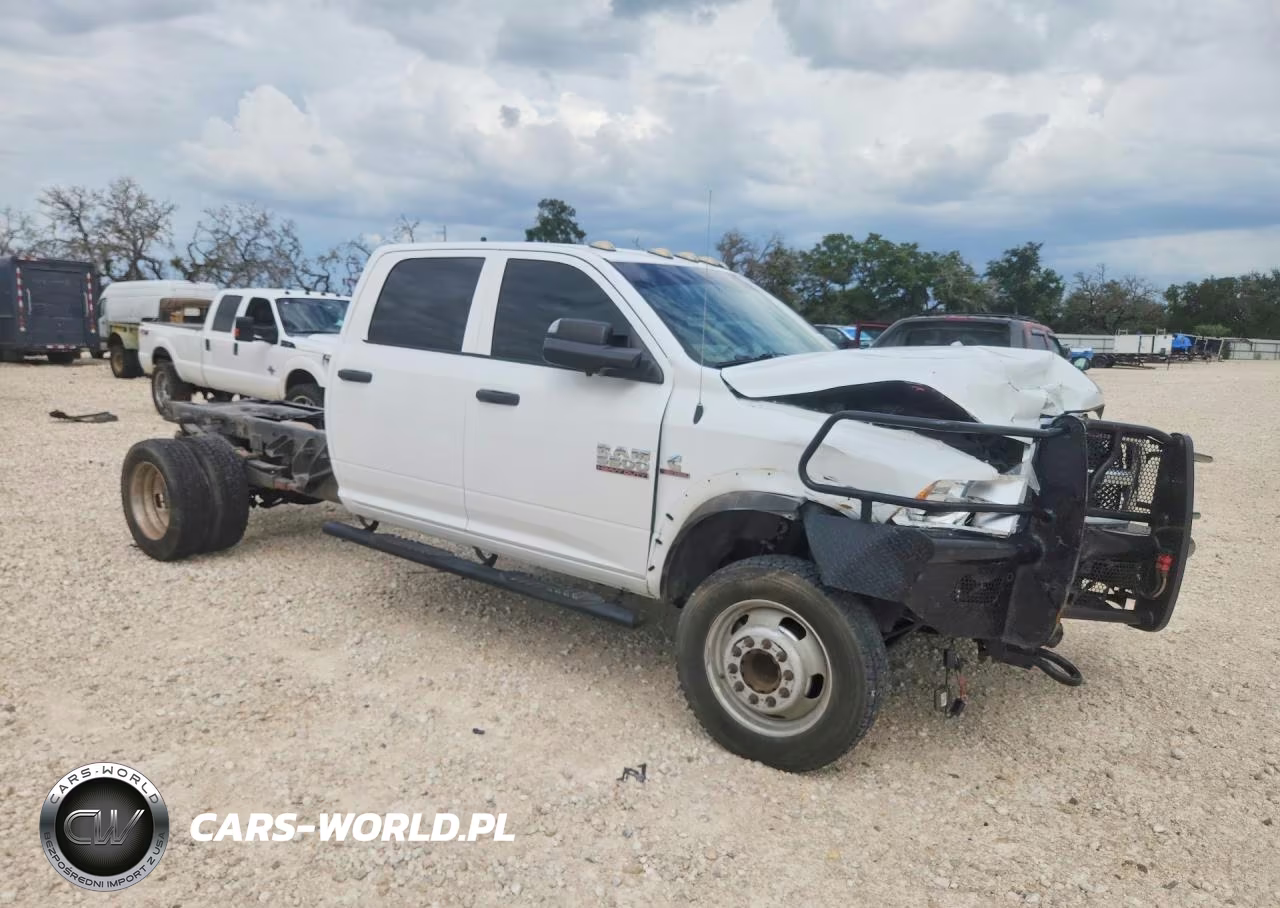 2018 Ram 5500 VIN:3C7WRNEL5JG298450 - 4