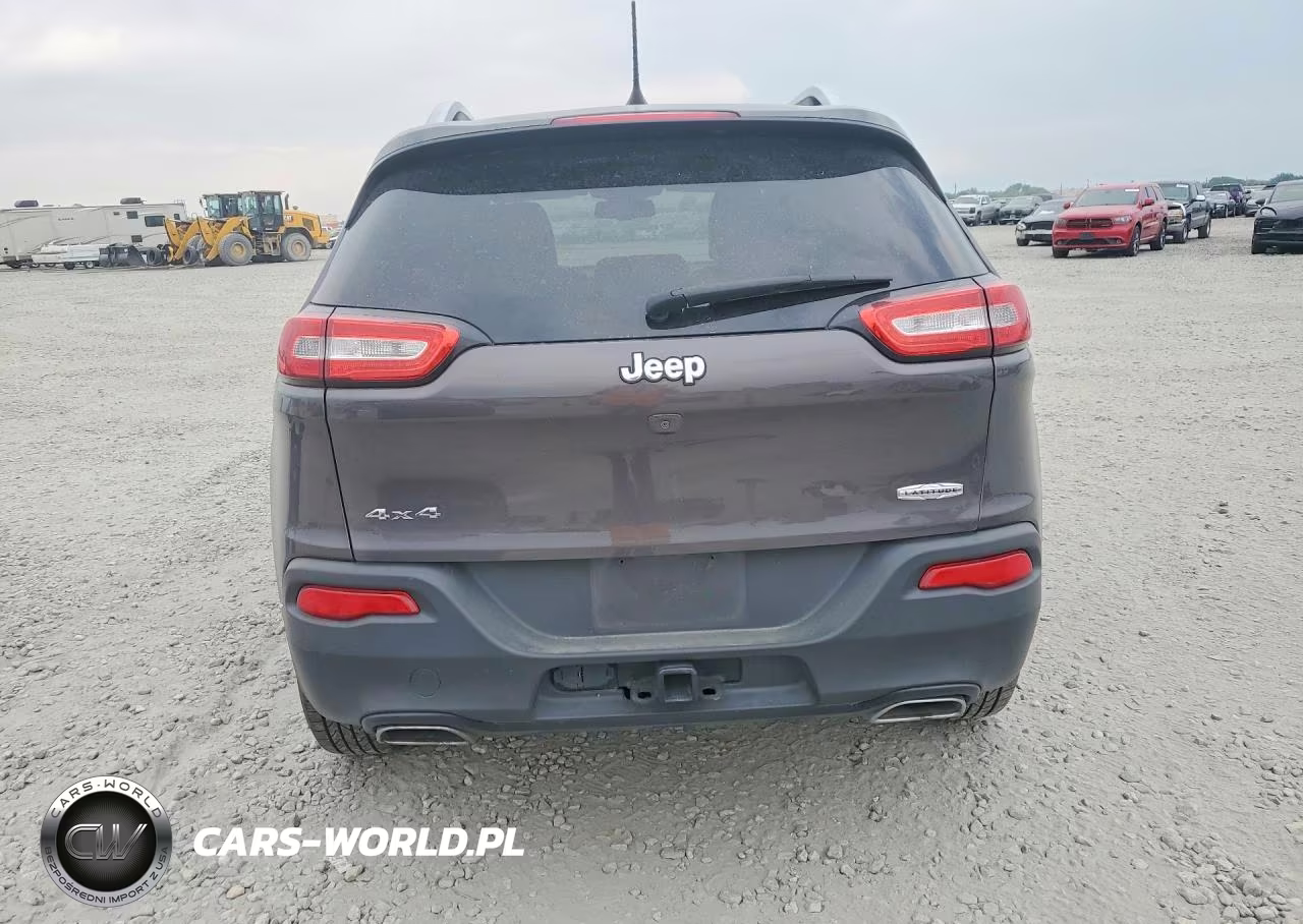 2018 Jeep Cherokee Latitude Plus VIN:1C4PJMLX0JD577925 - 6