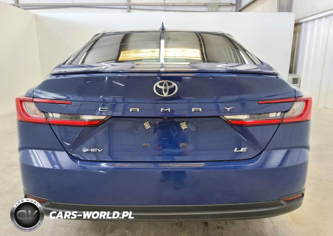 2025 Toyota Camry Le VIN:4T1DAACK1SU038586 - 6