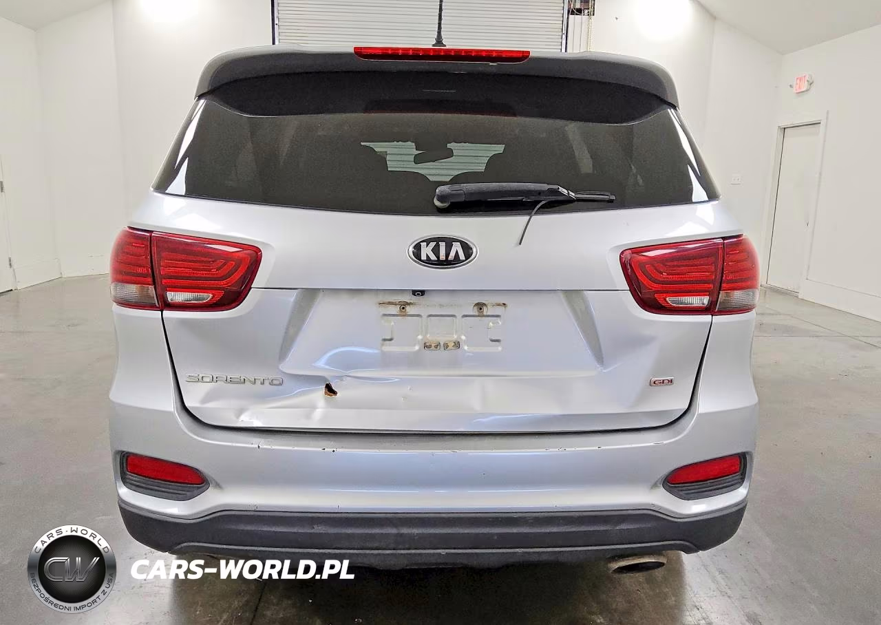 2019 Kia Sorento L VIN:5XYPG4A30KG466938 - 6