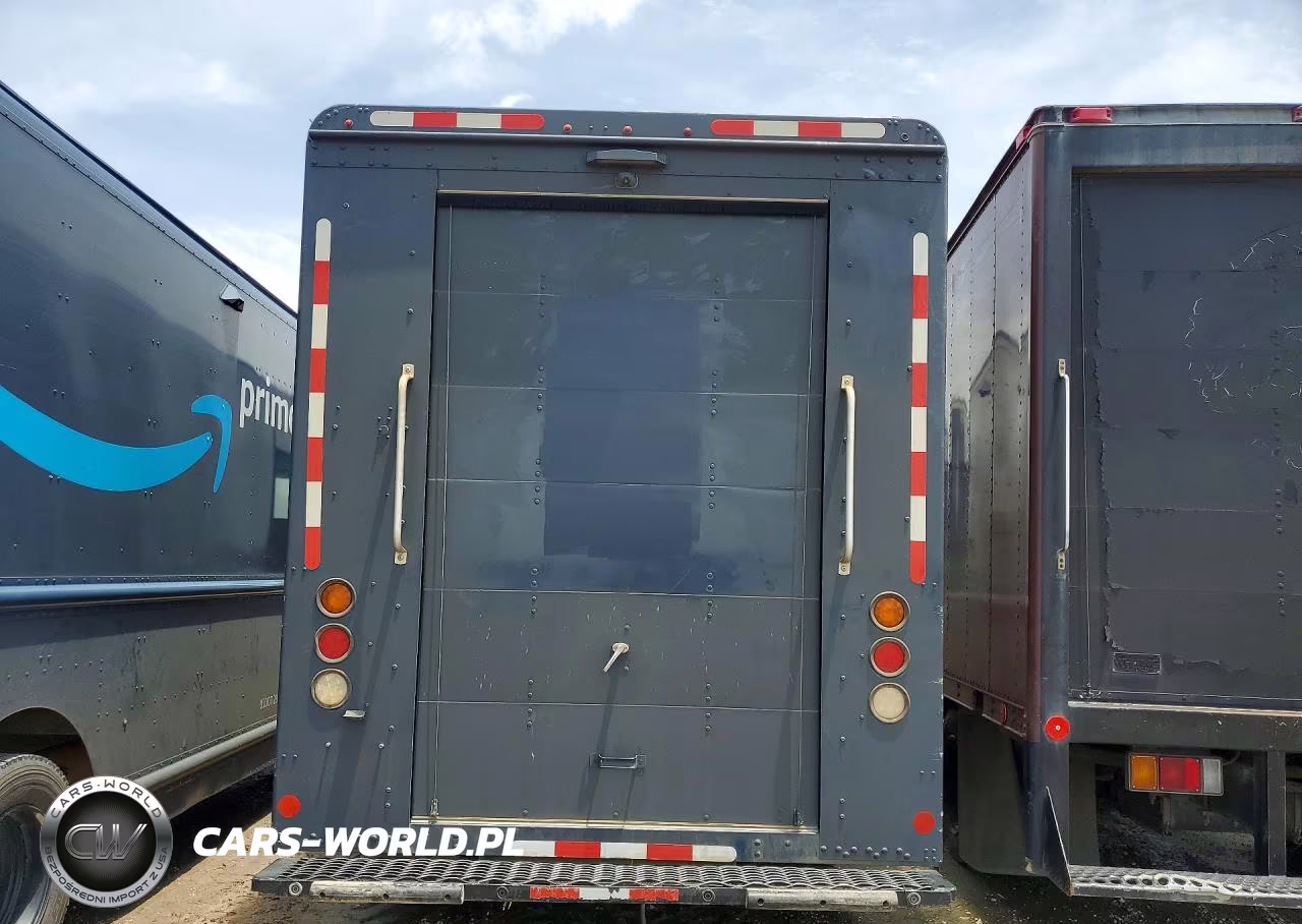 2020 Freightliner Mt45G Chassis Delivery Truck VIN:4UZAC2EAXLCMK0050 - 6