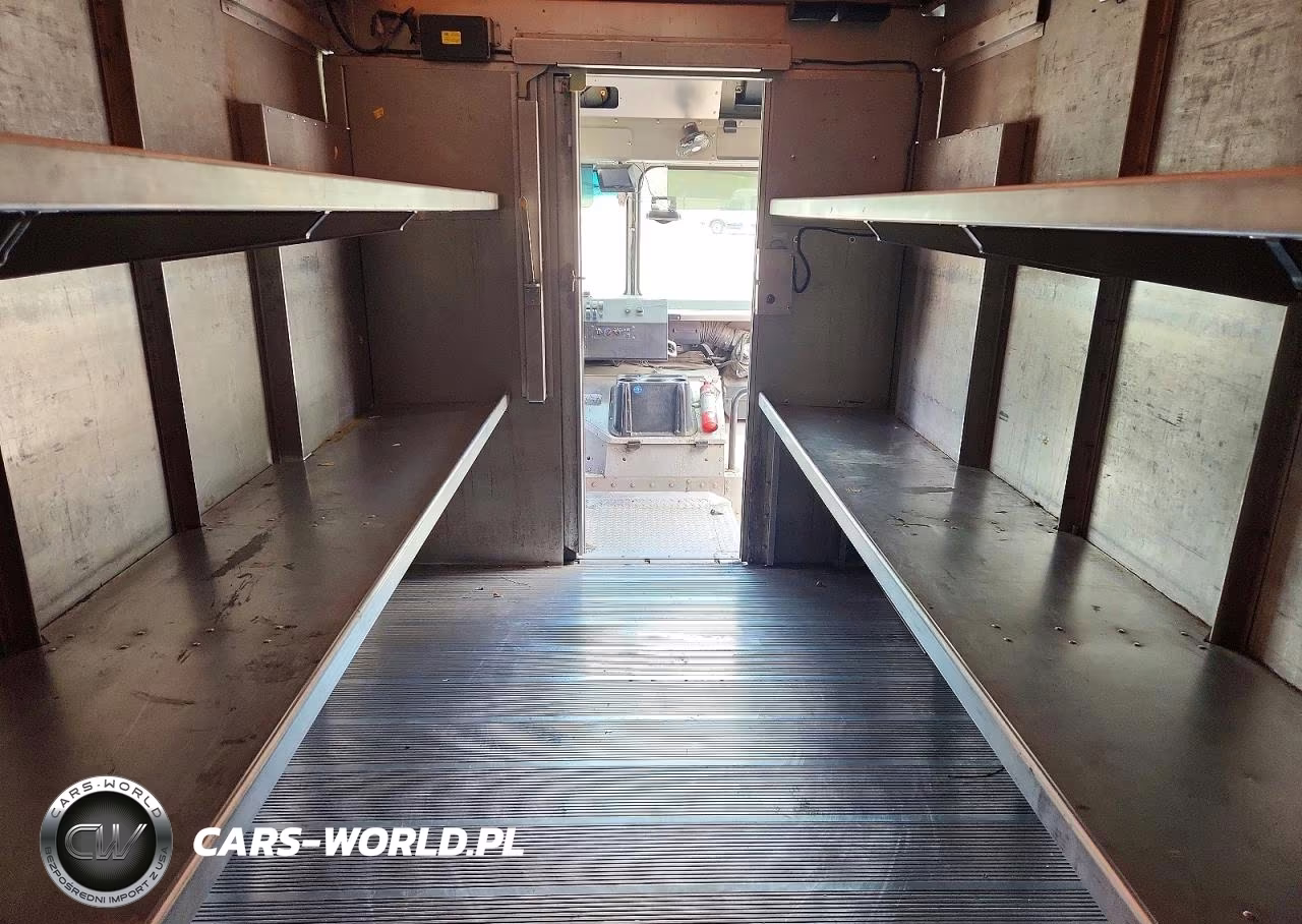 2020 Freightliner Mt45G Chassis Delivery Truck VIN:4UZAC2EA1LCMK0065 - 10
