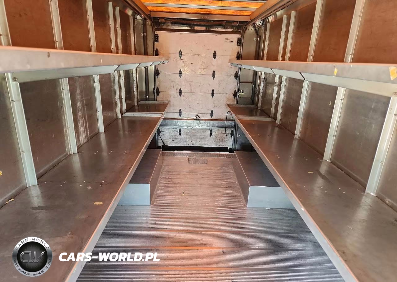 2020 Freightliner Mt45G Chassis Delivery Truck VIN:4UZAC2EA1LCMK0065 - 11