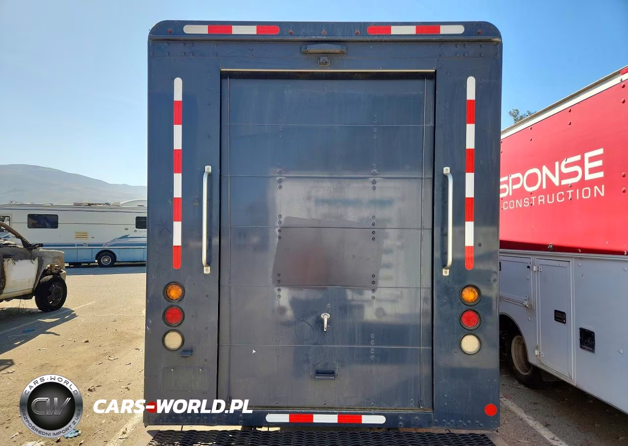 2020 Freightliner Mt45G Chassis Delivery Truck VIN:4UZAC2EA1LCMK0065 - 6