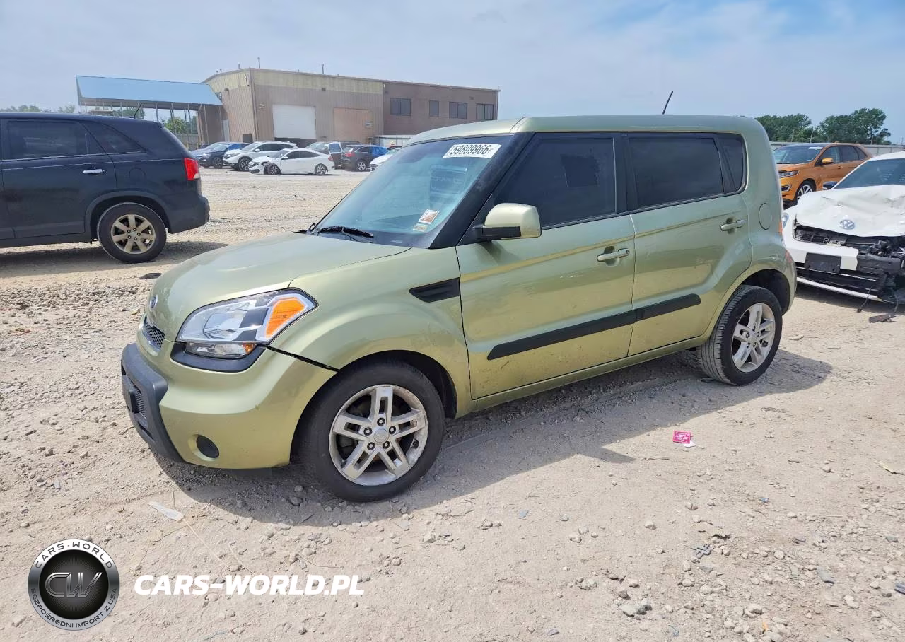 2011 Kia Soul +