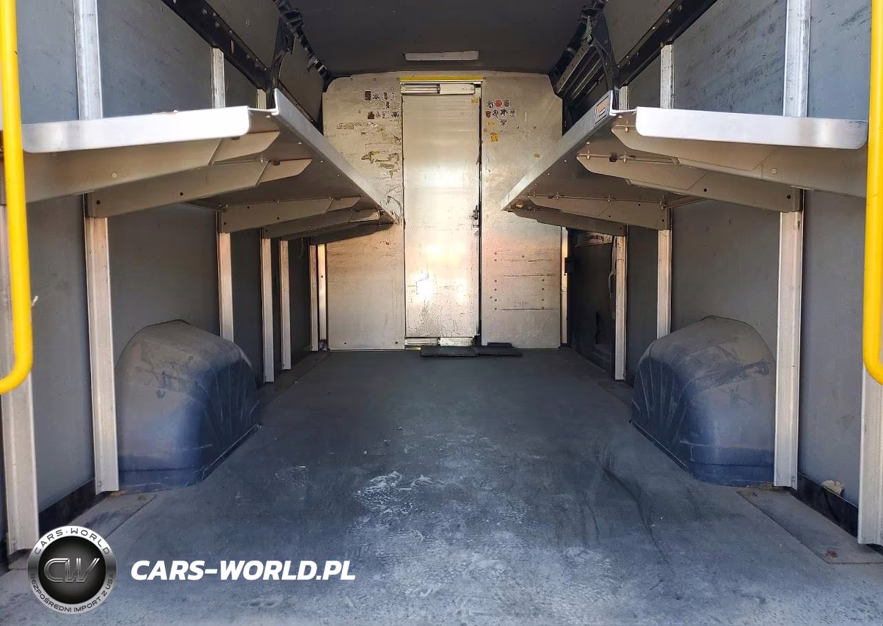 2021 Ram Promaster 3500 Delivery Van VIN:3C6MRVJG3ME541323 - 10