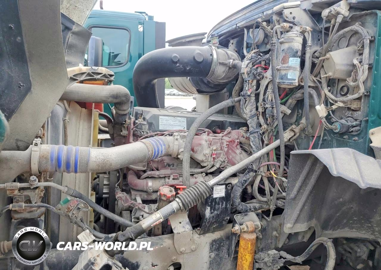 2018 Mack Cxu612 Semi Truck VIN:1M1AW01X2JM010585 - 7