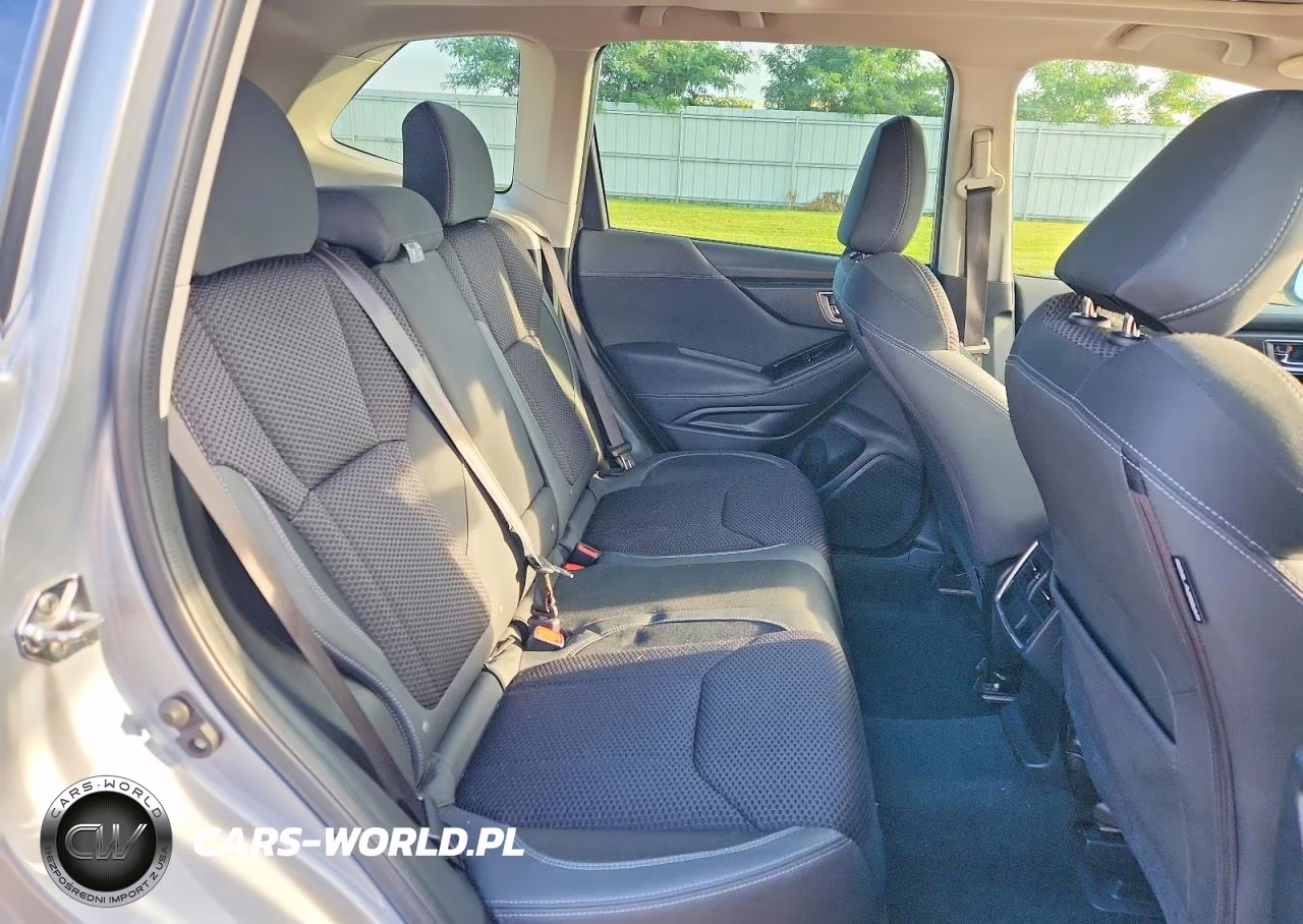 2020 Subaru Forester Premium VIN:JF2SKAGC5LH494503 - 11