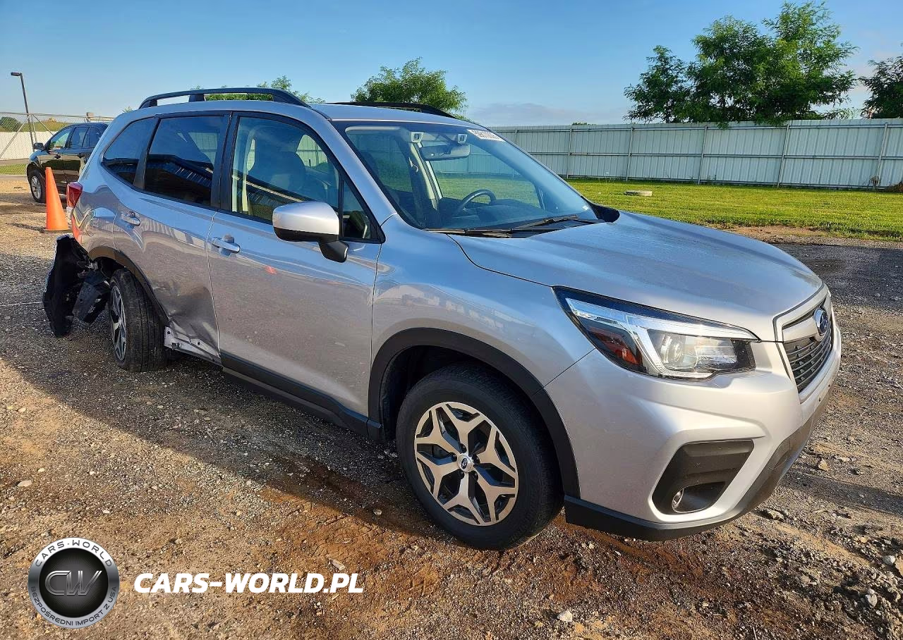 2020 Subaru Forester Premium VIN:JF2SKAGC5LH494503 - 4