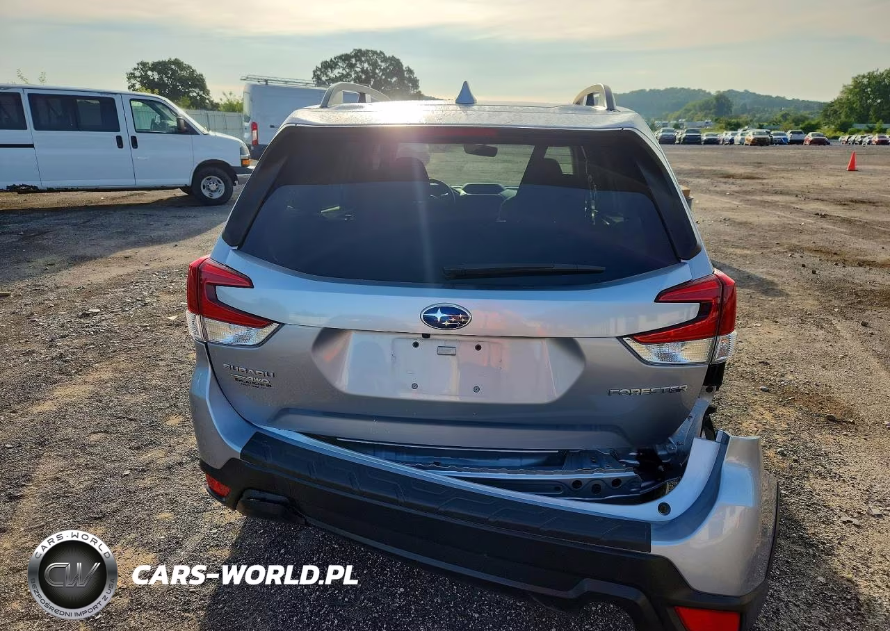 2020 Subaru Forester Premium VIN:JF2SKAGC5LH494503 - 6