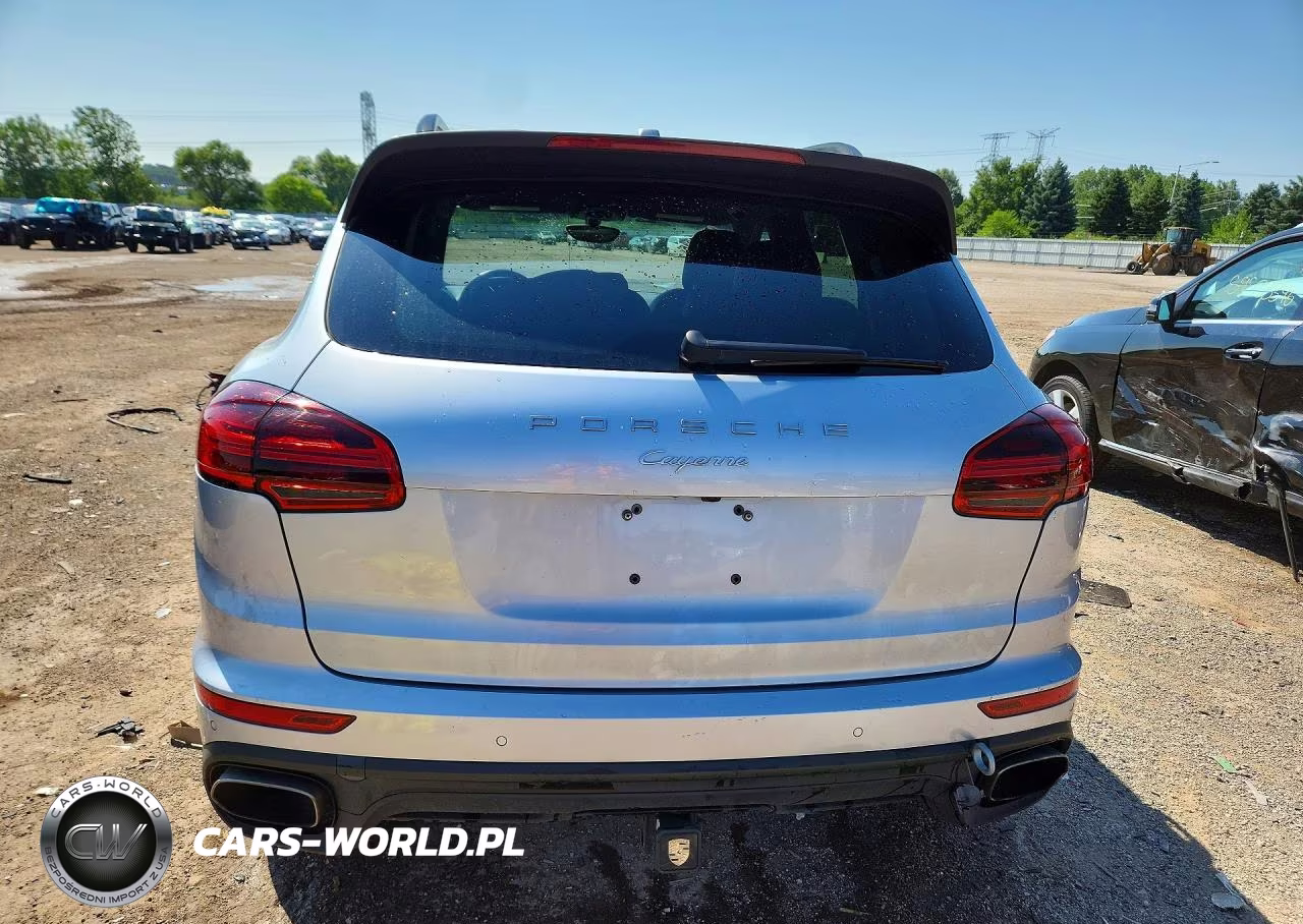2016 Porsche Cayenne VIN:WP1AA2A27GLA10898 - 6