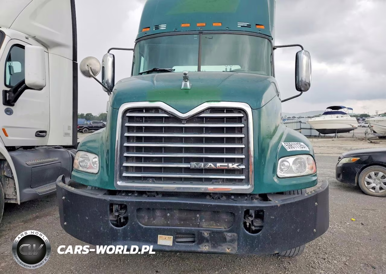 2017 Mack Cxu612 Semi Truck VIN:1M1AW01X7HM009622 - 13