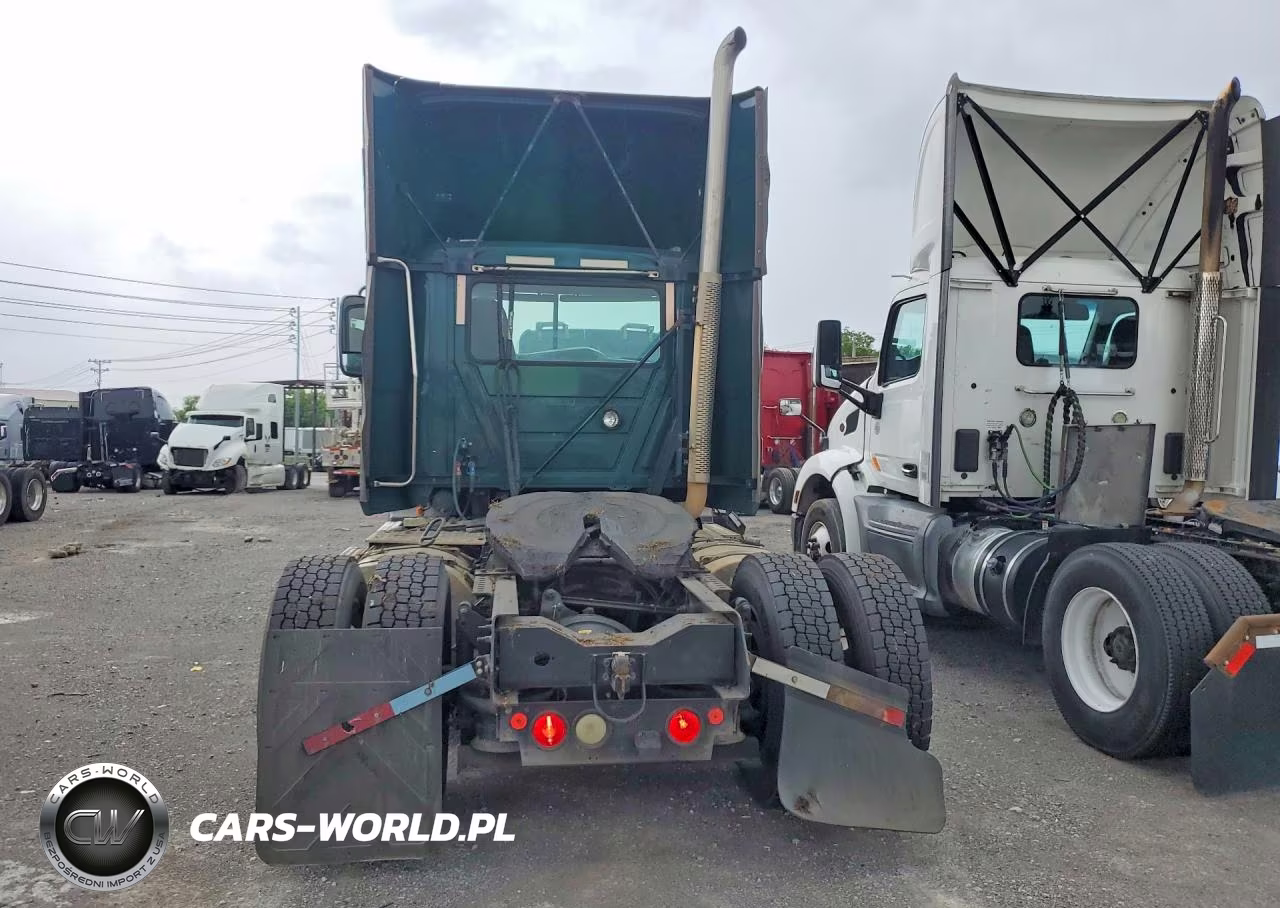 2017 Mack Cxu612 Semi Truck VIN:1M1AW01X7HM009622 - 6