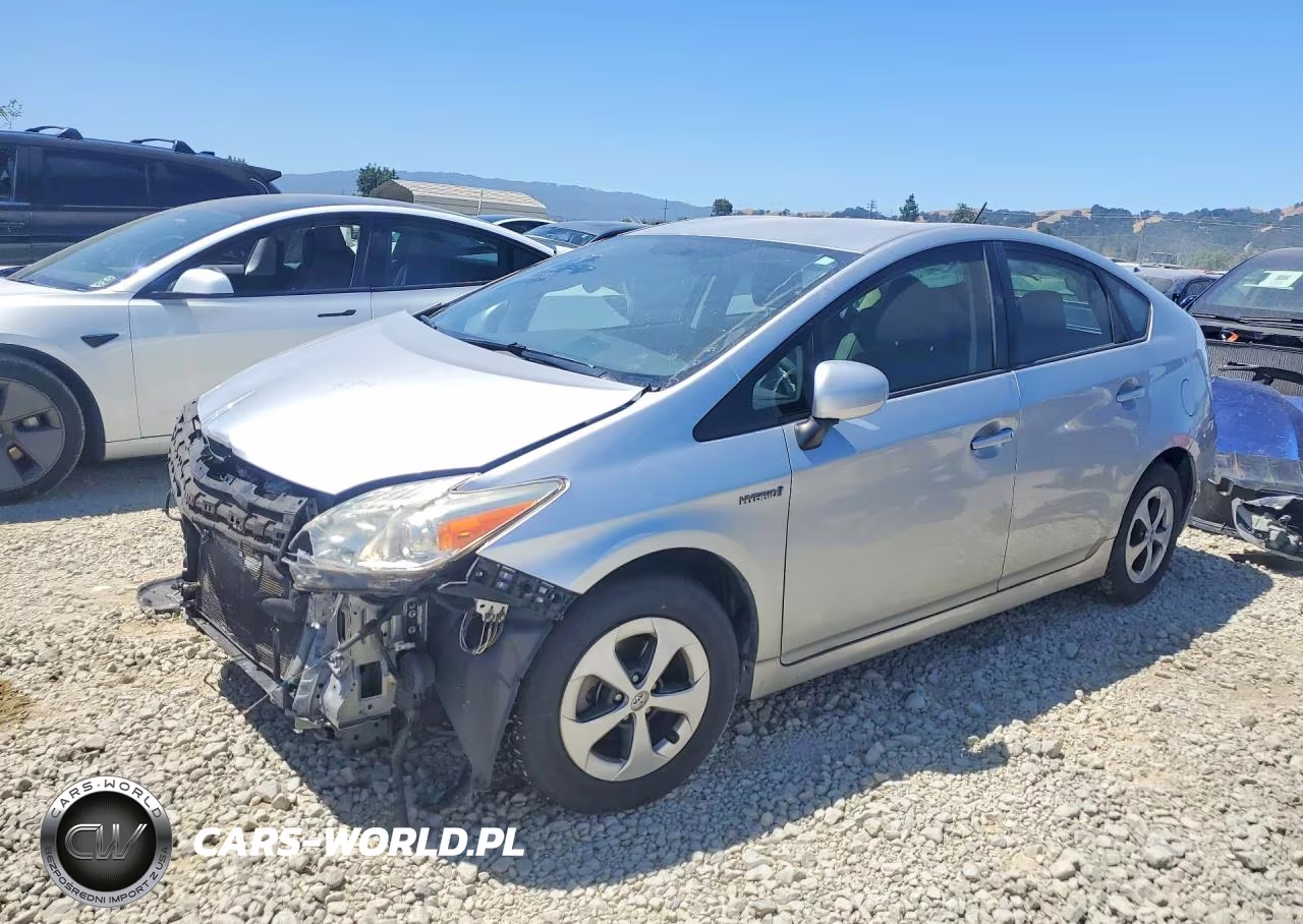 2012 Toyota Prius Three – zdjęcie 1 z 13