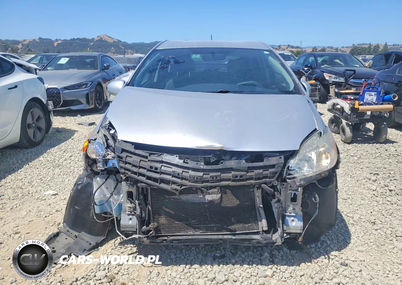 2012 Toyota Prius Three VIN:JTDKN3DU6C1612971 - 5