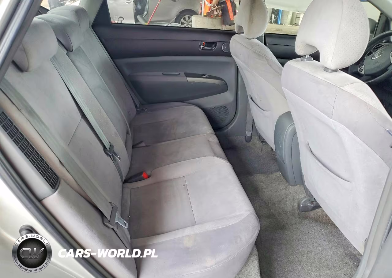 2004 Toyota Prius Base VIN:JTDKB20UX40040867 - 10