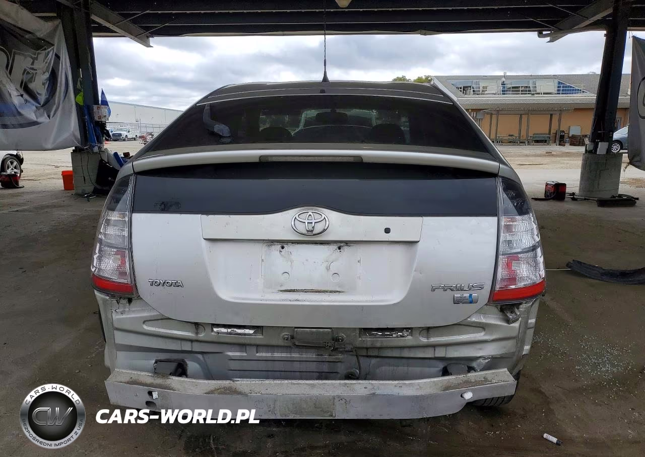 2004 Toyota Prius Base VIN:JTDKB20UX40040867 - 6