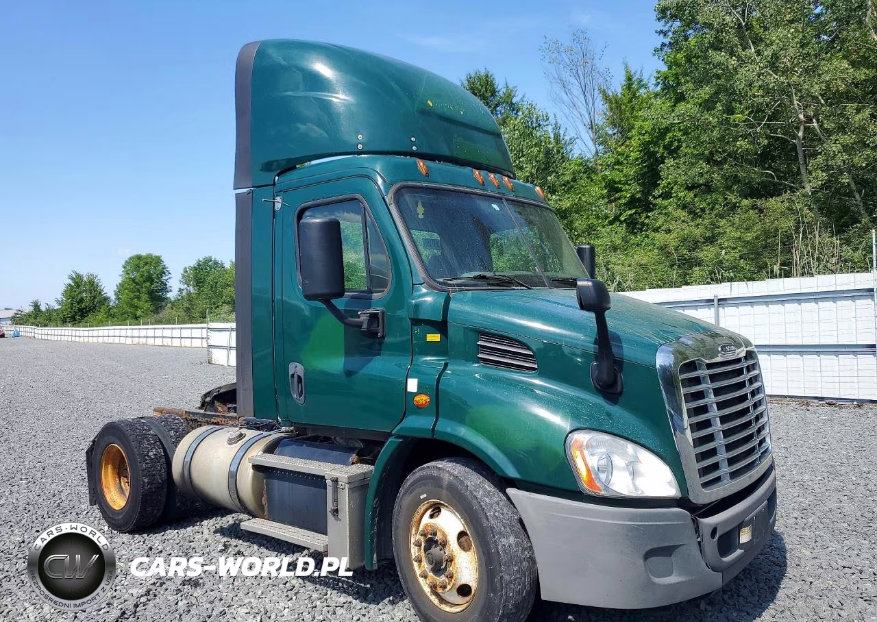 2016 Freightliner Cascadia 113 Semi Truck VIN:3AKBGADV9GDHE0168 - 4