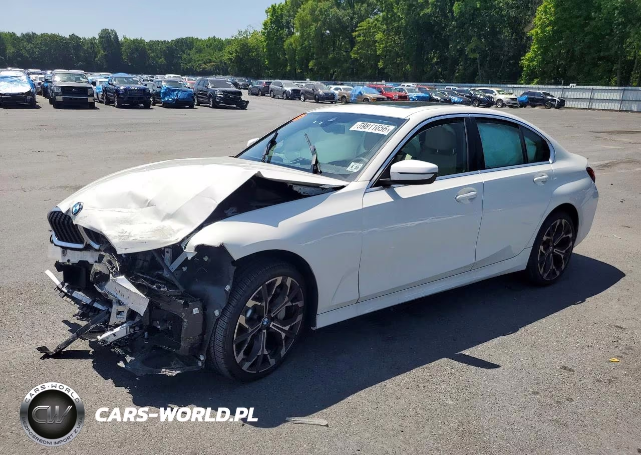 2025 BMW 330Xi – zdjęcie 1 z 12