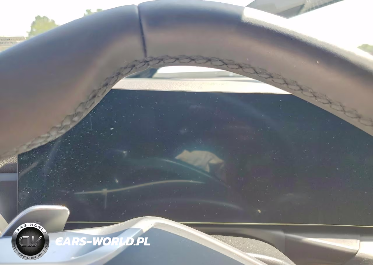 2025 BMW 330Xi VIN:3MW89CW04S8F55511 - 9