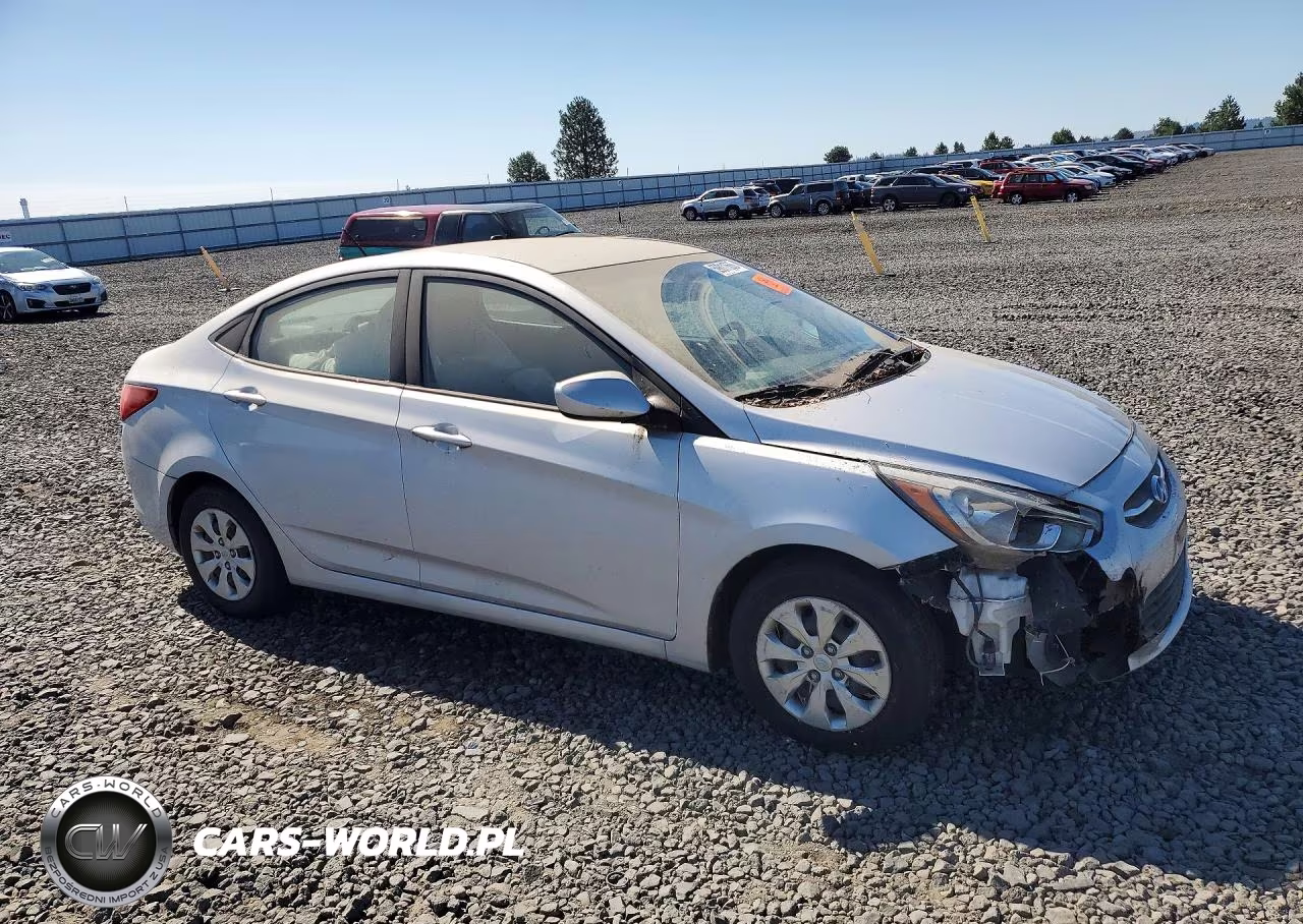 2017 Hyundai Accent Se VIN:KMHCT4AE3HU311802 - 4