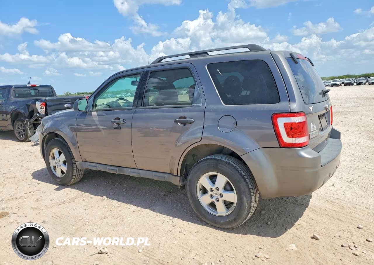 2010 Ford Escape Xlt VIN:1FMCU0D72AKA70268 - 2