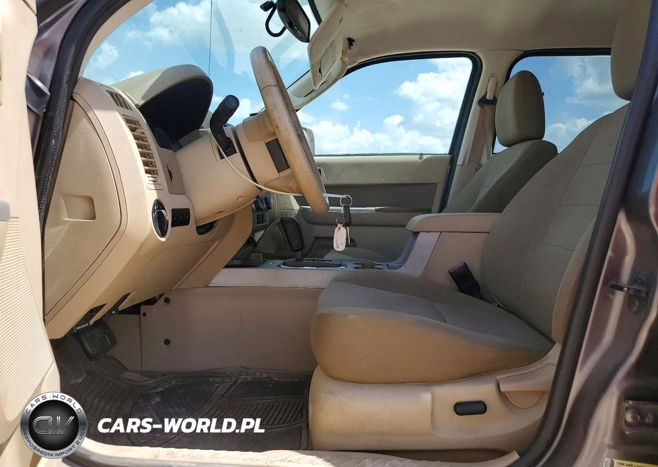 2010 Ford Escape Xlt VIN:1FMCU0D72AKA70268 - 7