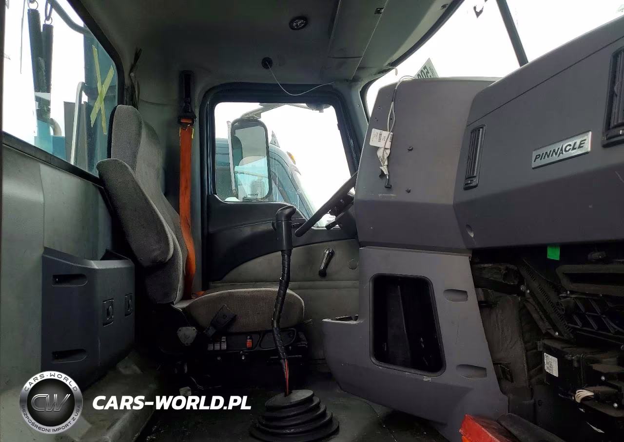 2015 Mack Cxu612 Semi Truck VIN:1M1AW01X3FM006956 - 5