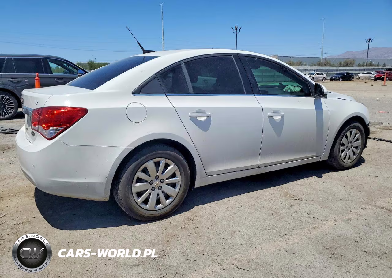 2011 Chevrolet Cruze Lt VIN:1G1PF5S90B7258222 - 3