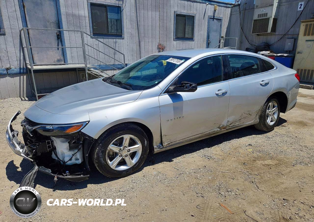 2020 Chevrolet Malibu Ls – zdjęcie 1 z 12