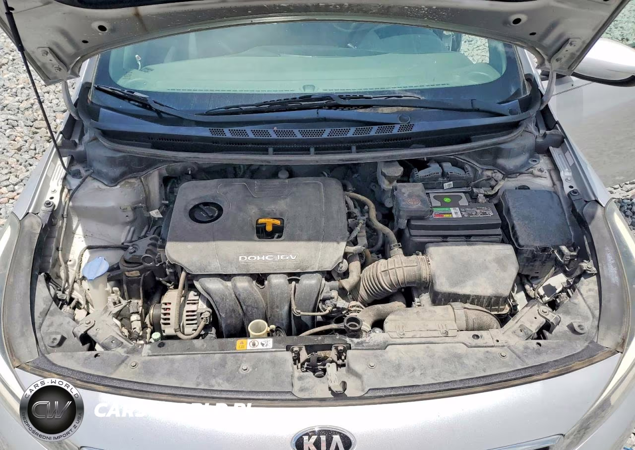 2018 Kia Forte Lx VIN:3KPFK4A76JE269409 - 11