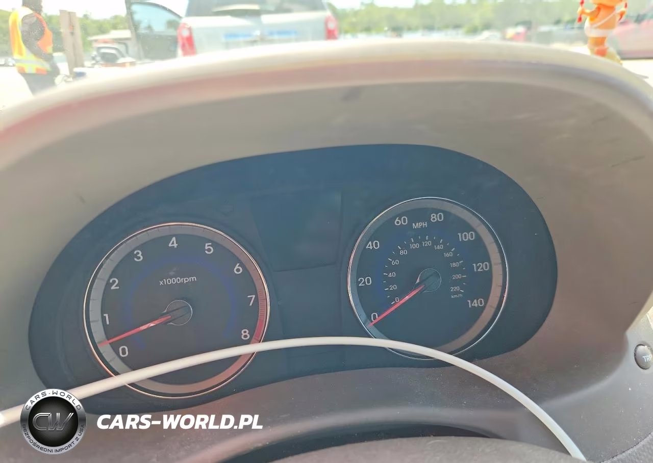 2014 Hyundai Accent Gls VIN:KMHCT4AE4EU757095 - 9