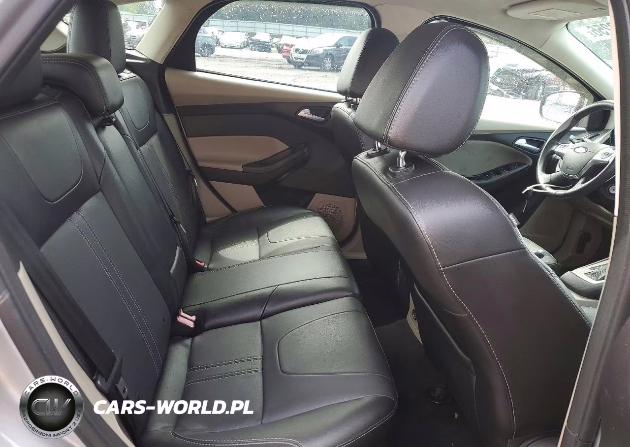2014 Ford Focus Se VIN:1FADP3K26EL270925 - 10