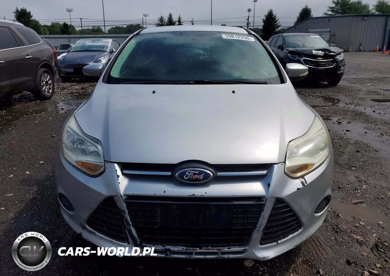2014 Ford Focus Se VIN:1FADP3K26EL270925 - 5