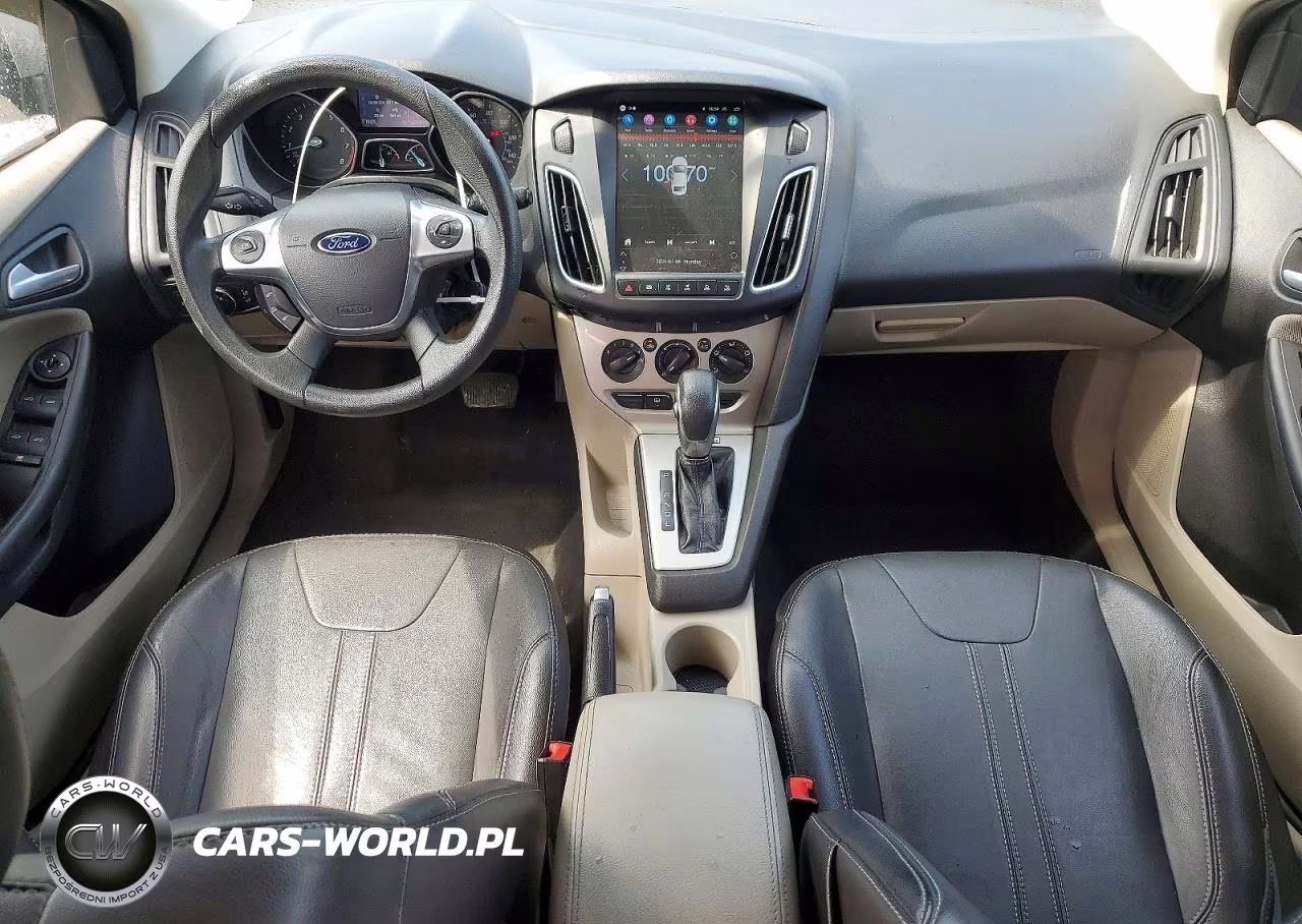 2014 Ford Focus Se VIN:1FADP3K26EL270925 - 8