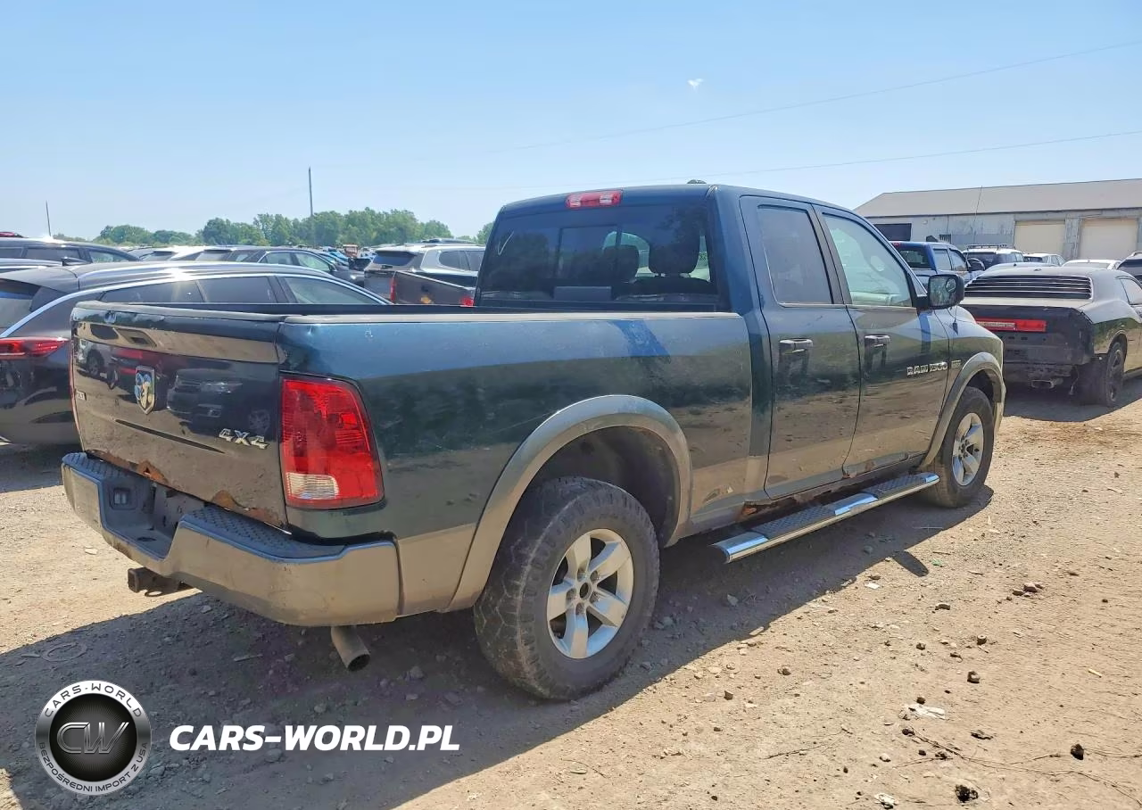 2011 Dodge Ram 1500 VIN:1D7RV1GT3BS654003 - 3