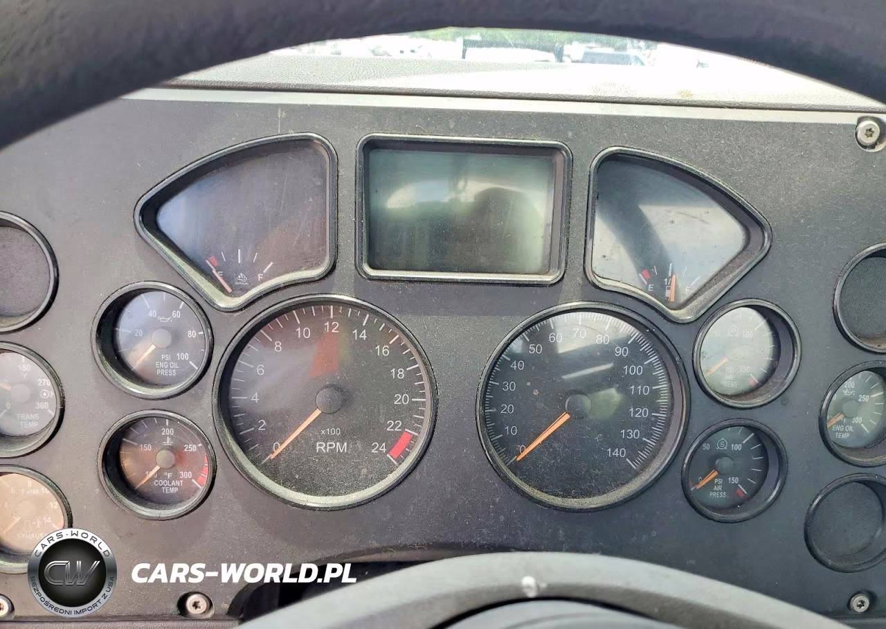 2015 Mack Cxu612 Semi Truck VIN:1M1AW01X2FM006933 - 9
