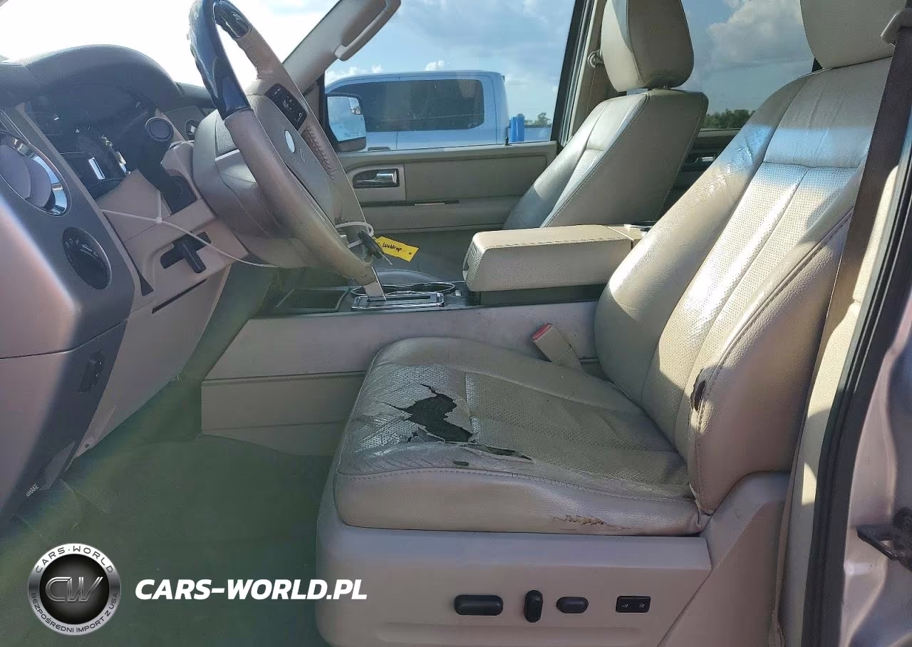 2012 Ford Expedition Limited VIN:1FMJU1K51CEF12604 - 7