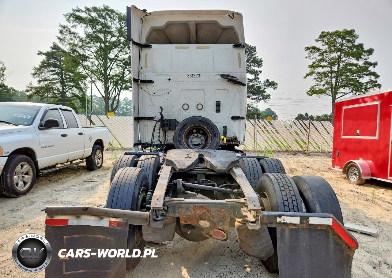 2018 International Lt625 VIN:3HSDZAPR9JN245560 - 6