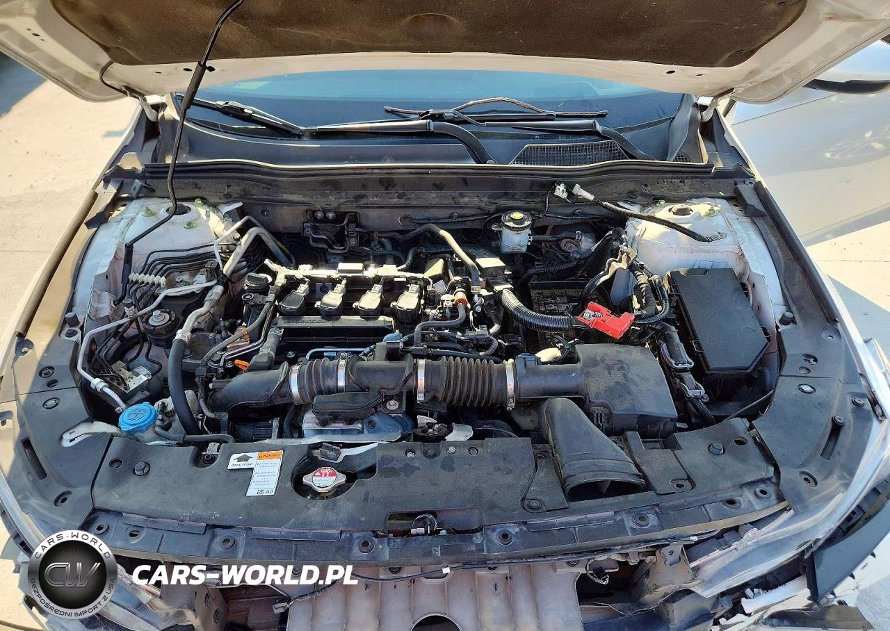 2018 Honda Accord Touring VIN:1HGCV1F9XJA175783 - 11