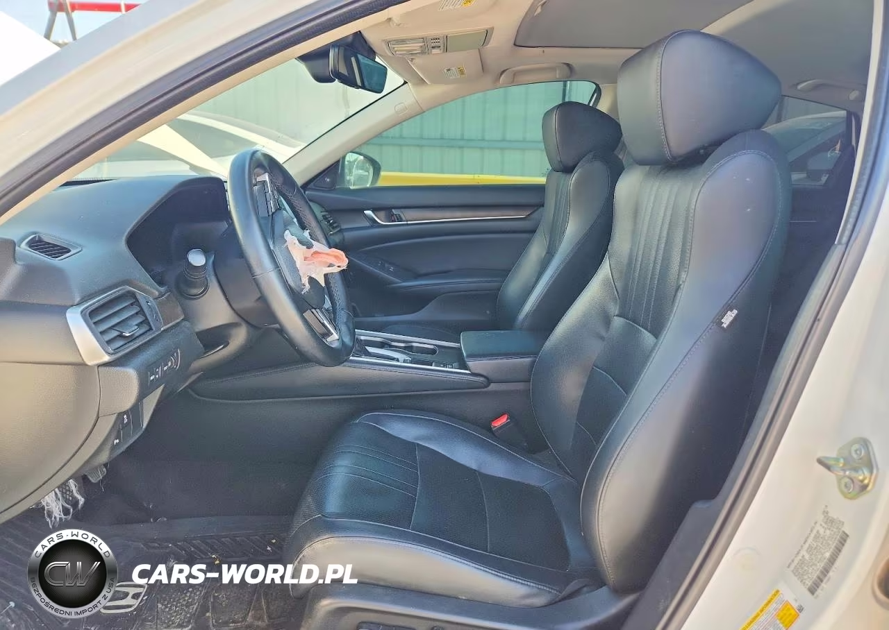 2018 Honda Accord Touring VIN:1HGCV1F9XJA175783 - 7