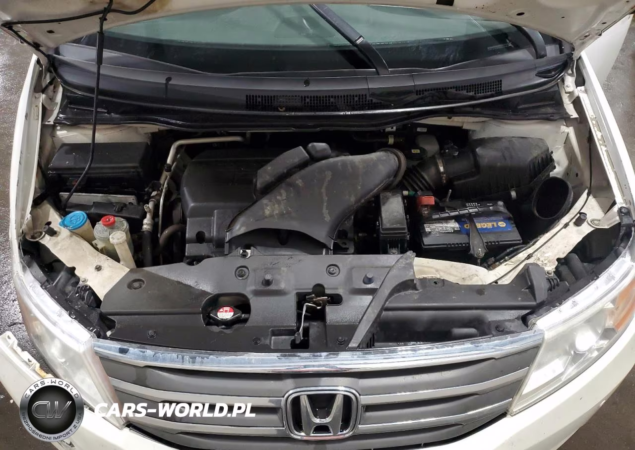 2012 Honda Odyssey Touring VIN:5FNRL5H90CB121907 - 12